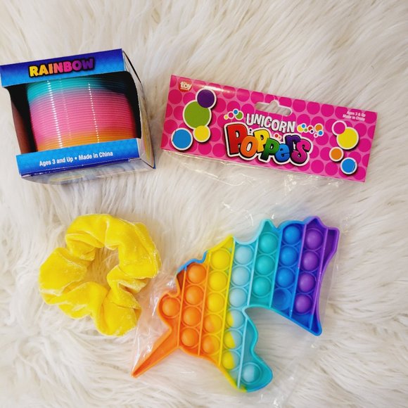 Pop it Girl, Unicorn Pop It! New Scrunchie & Rainbow Slinky! Rainbow Bundle! - Picture 5 of 5